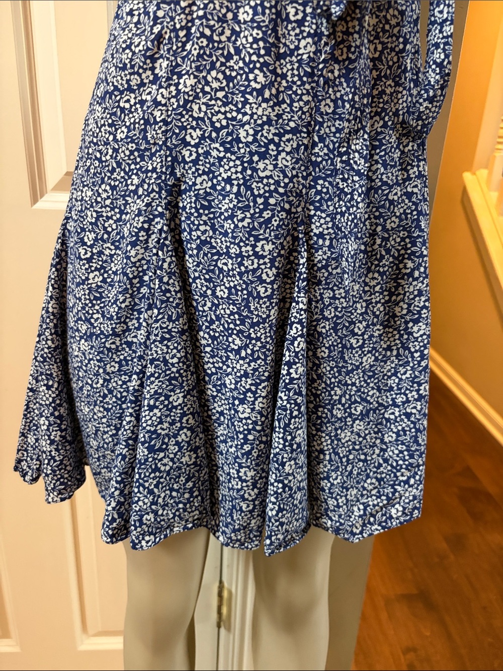 Polo by Ralph Lauren Blue Floral s/s Nami  Crepe Wrap Mini Dress, 6 - Picture 7 of 11